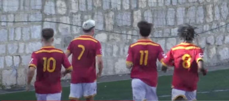 Jonica Fc -esultanza giocatori