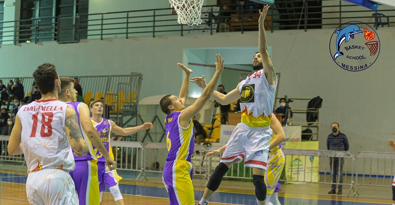 Basket School - De Angelis in area del Castanea