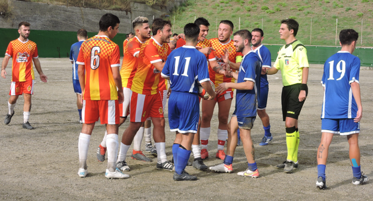 Akron Savoca 21- 22 contro il furci 1