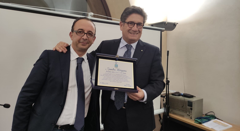 Figc Sicilia 21-22 Sandro Morgana con il presidente del Viagrande