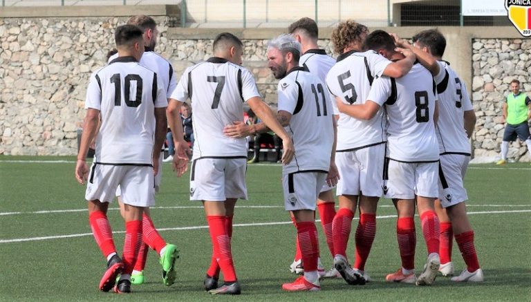 Jonica Fc 21-22 - contro il Viagrande esultanza pappalardo -ft. Ramondetta
