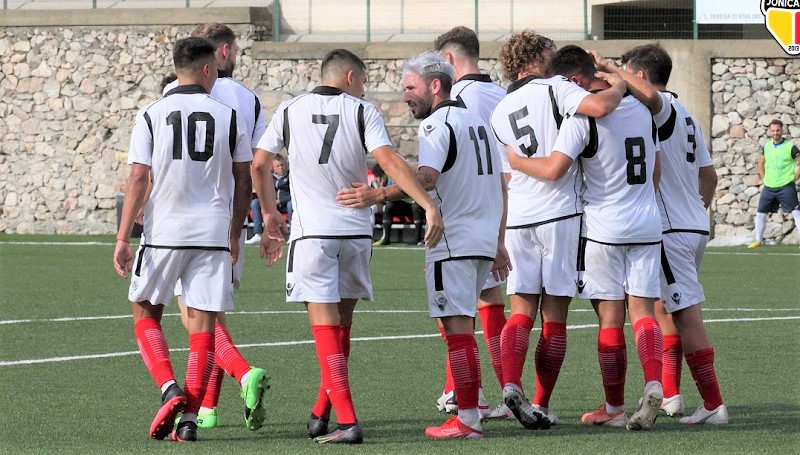 Jonica Fc 21-22 - contro il Viagrande esultanza pappalardo -ft. Ramondetta