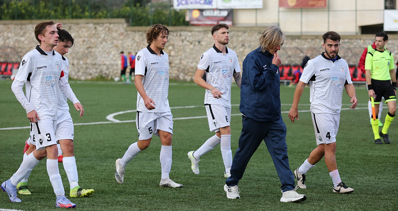 Jonica 21-22 contro Igea