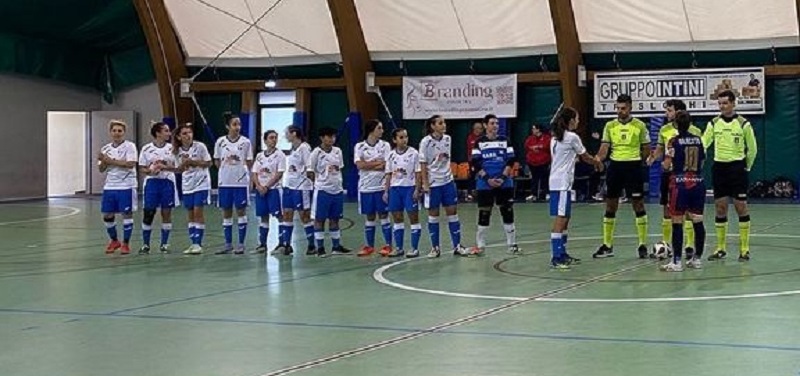 Team Scaletta schierato a metà campo