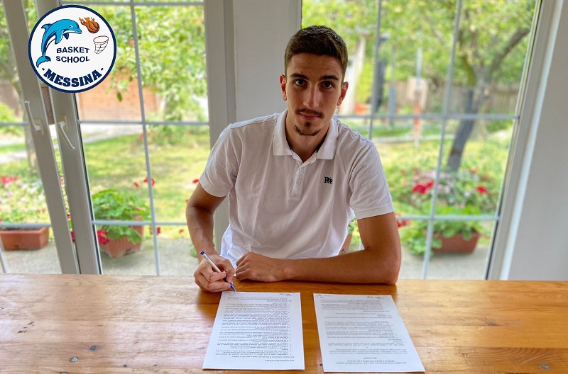 Vujic firma per la Basket School Messina