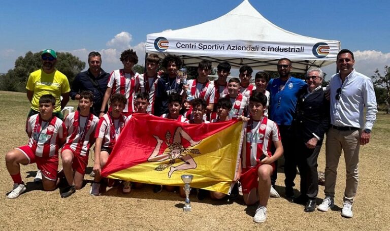 Calcio Vittoria Bianco