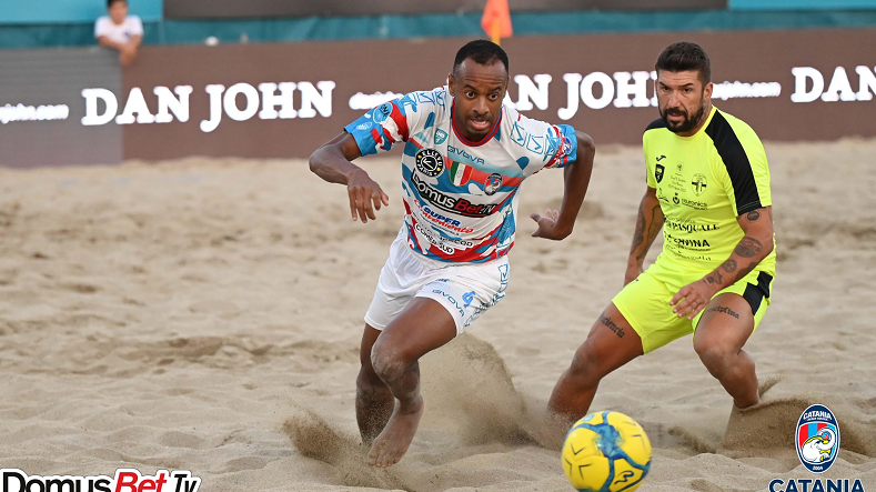 Beach Soccer - CATARINO IN AZIONE