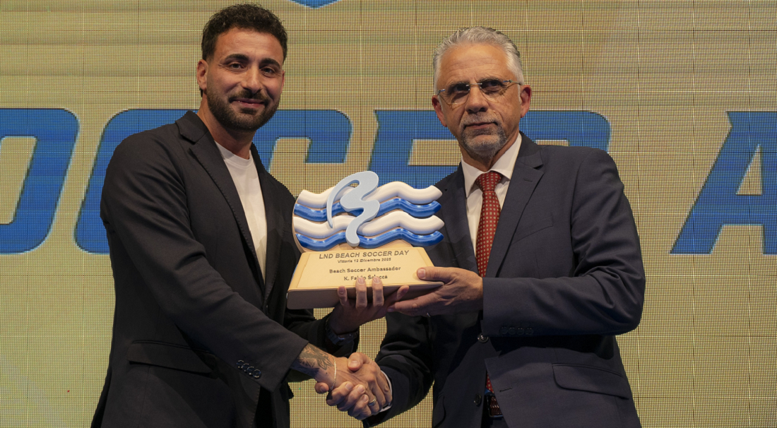 Beach Soccer - Premio a Fabio Sciacca