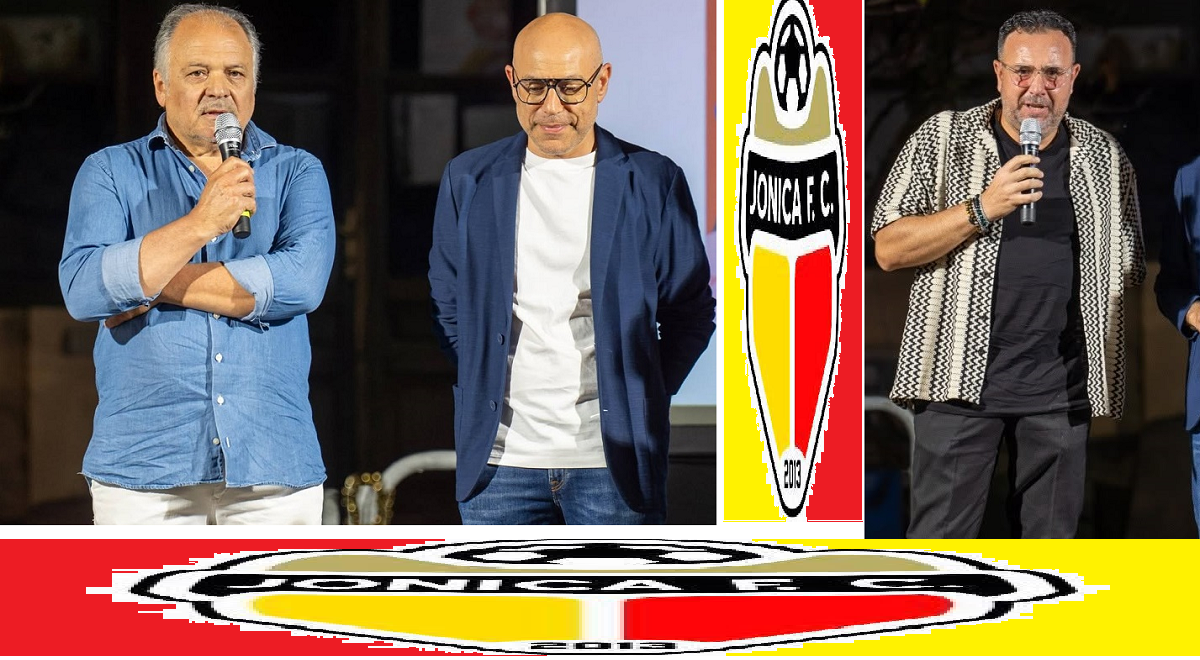 Jonica Fc - Roberto Cosentino, Danilo Arena e mister Famulari